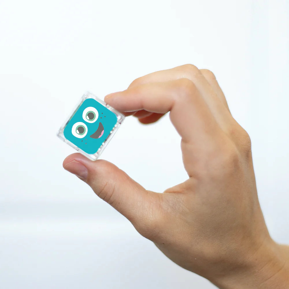 Blair - Glo Pals Light-Up Cubes
