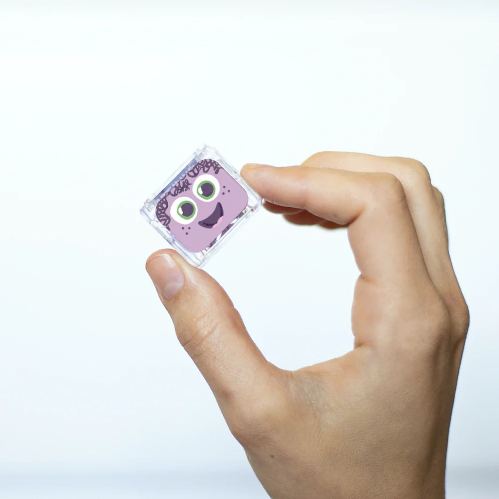 Lumi - Glo Pals Light-Up Cubes