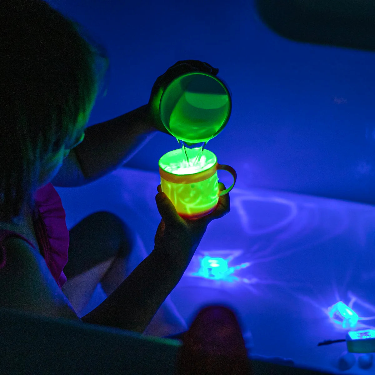 Pipaa - Glo Pals Light-Up Cubes