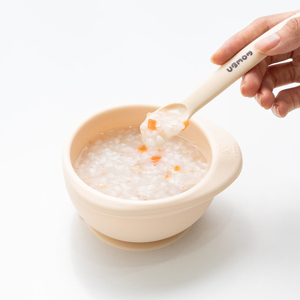 UBMOM Silicone Stay-Put Feeding Bowl 200ml