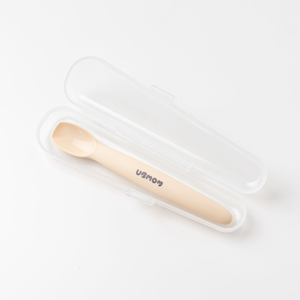 UBMOM Silicone Soft-Tip Baby Feeding Spoon Case Set