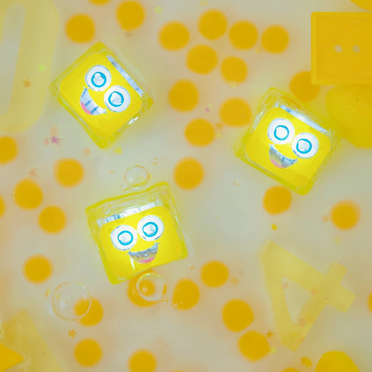 Alex - Glo Pals Light-Up Cubes