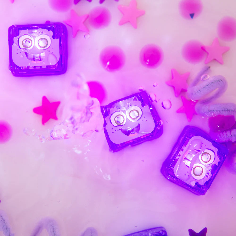 Lumi - Glo Pals Light-Up Cubes